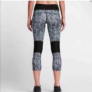Nike Power Printed Dri-Fit Running Capris Pants
